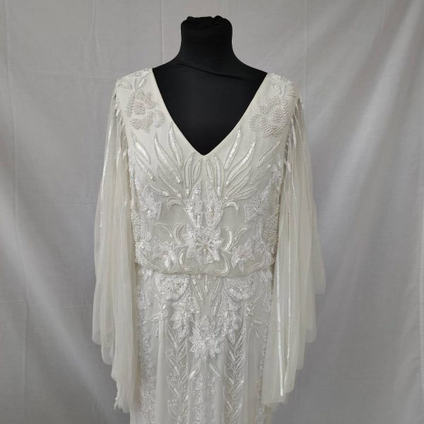 White 1920s wedding dress