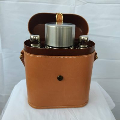 WA Goold leather flask case