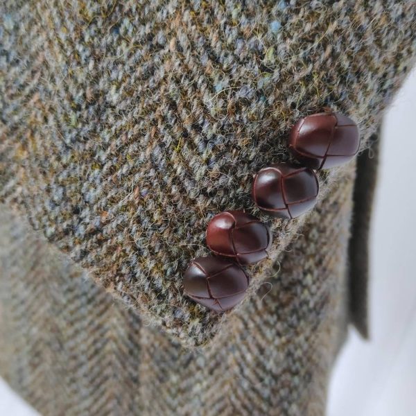 Harris Tweed blazer button sleeves