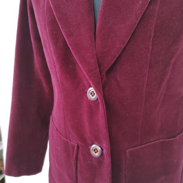 Maroon blazer